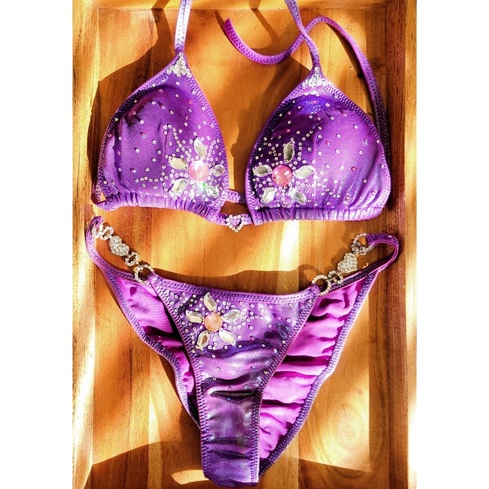 Show Bikini Package